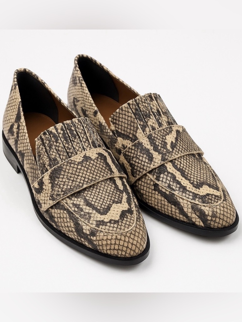Loeffler Randall Snakeskin Leather Loafers Pointed Toe Flats 7.5 Designer - Picture 1 of 9